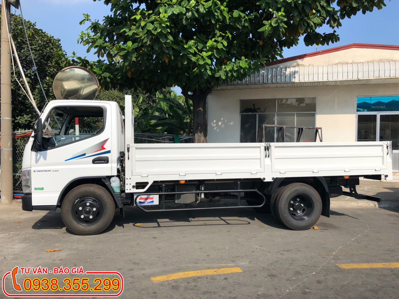 Xe Tải Mitsubishi Canter 4.99 Thùng Lửng - Tải Trọng 2.3 Tấn Giá Xe tốt